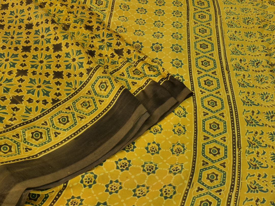 Ajrakh on modal III